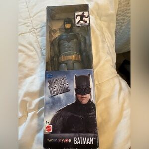 DC Batman Justice League Figure - Black, Gold